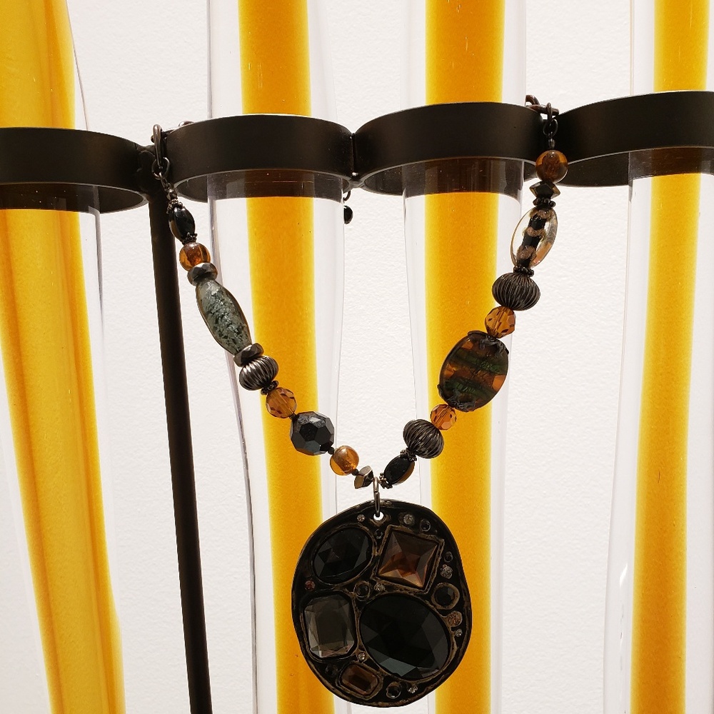 GLAM NECKLACE - Picture 4 of 4
